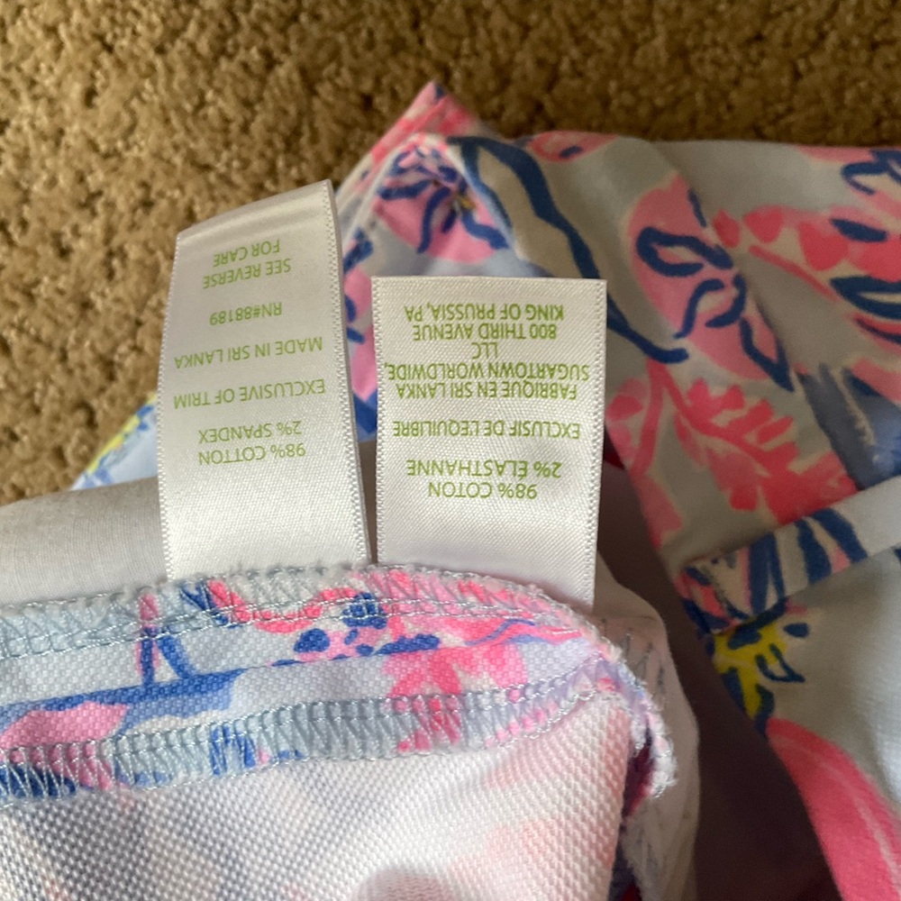 Lilly Pulitzer Pink Elephant Splash Callahan Shorts size 12 - Picture 4 of 4